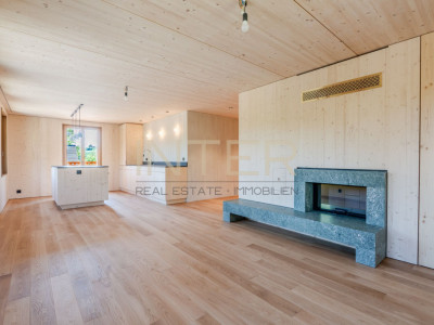 Erstbezug in Risch: Exklusive 3.5-Zimmerwohnung im 2. OG mit 3 Loggien und Cheminée image 1