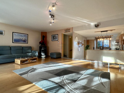 Charmante Maison de 220m², au calme image 4