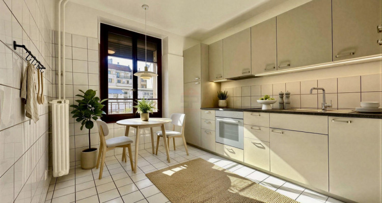 Coup de coeur : Appartement rénové au coeur de Genève image 2