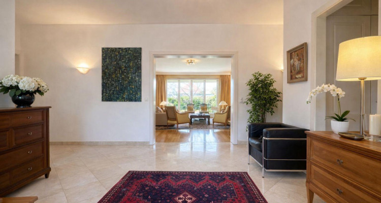 Écrin de sérénité au coeur de Vandoeuvres ? Élégance, volumes et intimité absolue image 2