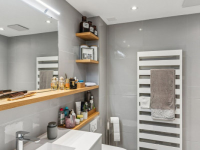 Villa avec vue lac imprenable dans un quartier prisé à Bevaix image 10