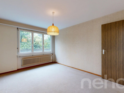 Charmantes, freistehendes 6.5-Zimmer EFH mit grossem Umschwung image 12