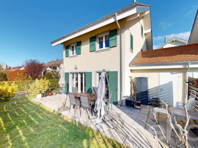 Dans un quartier tranquille image 1