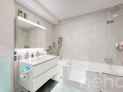 Renoviertes Reihenhaus am Bielersee mit Gartenwiese image 10