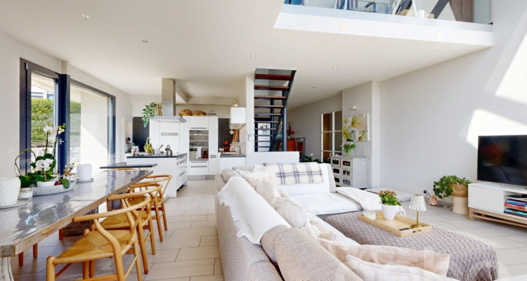 Maison contemporaine aux volumes dexception avec vue lac et Alpes image 7