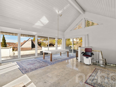 Stilvolles Mehrgenerationenhaus mit Terrasse und viel Privatsphäre image 5