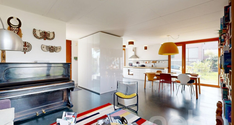 Villa d?architecte avec jardin, proche toutes commodités image 2