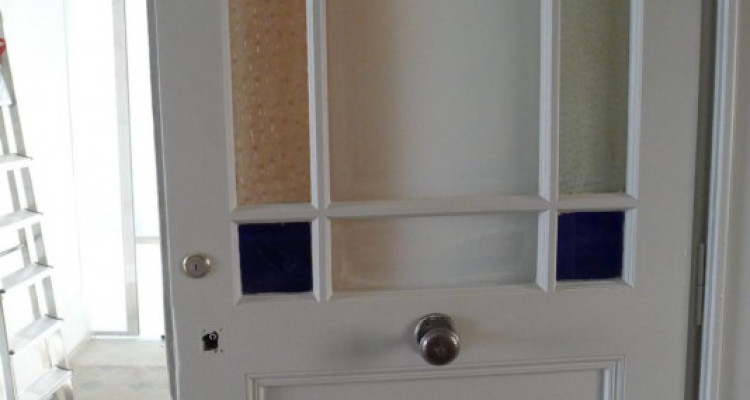 APPARTEMENT AVEC TERRASSE ET JARDIN DHIVER image 9