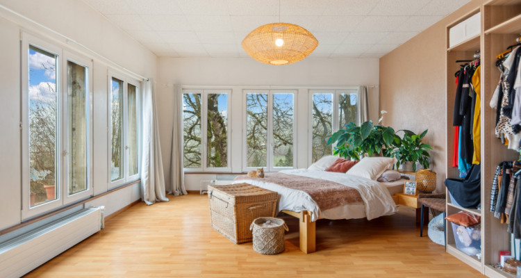 Splendide Maison de Maître de 1848 – Un Trésor au Cœur des Brenets image 6