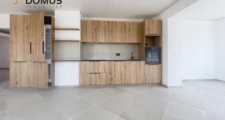 BONCOURT ? Deux appartements dexception entièrement rénovés | Dès 106 m² | Cachet & standing image 7