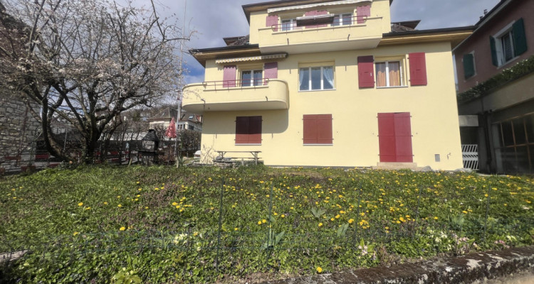 Charmant rez-de-jardin avec vue sur le lac et les Alpes image 9