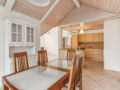 Superbe attique traversant de 110 m² à 15 minutes des portes de Lausanne image 6