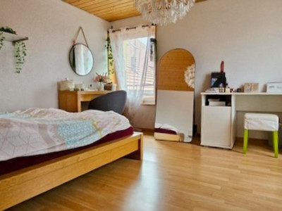 Authentique maison villageoise, Charme et volumes à Boveresse image 13