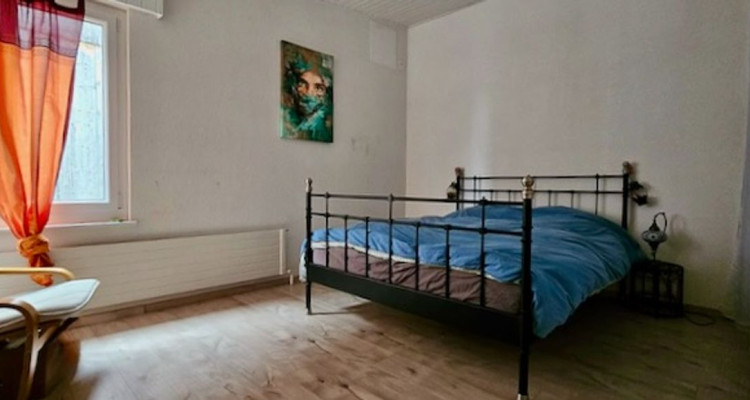 Authentique maison villageoise, Charme et volumes à Boveresse image 8