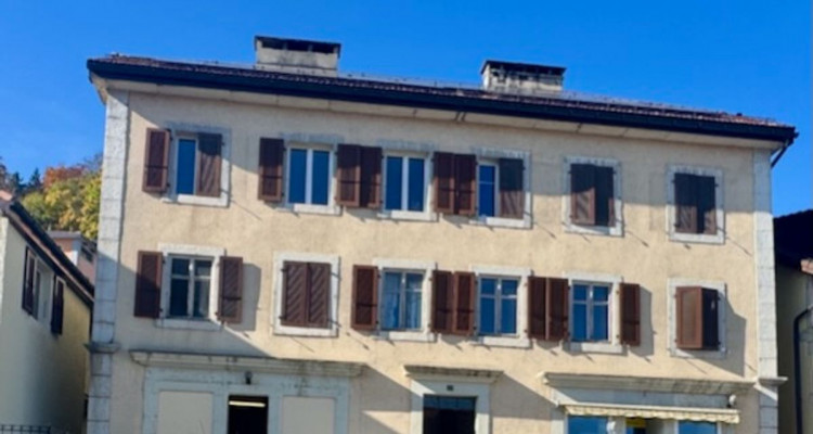 En exclusivité - Immeuble mixte au coeur des Ponts-de-Martel - CHF 800000.- image 1