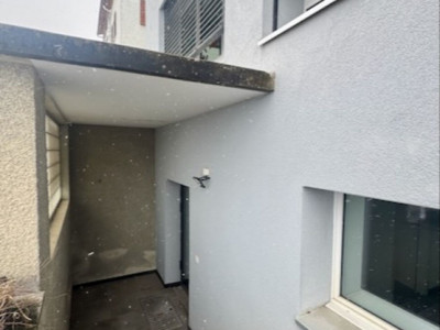  À LOUER   OU À VENDRE, local commercial avec entrée indépendante image 3