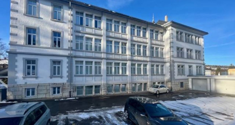   Faites une offre pour ce très bel Immeuble mixte, avec 14 garages et 18 places de parc image 11