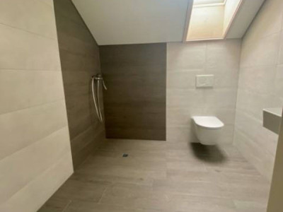  Magnifique 2 pièces, Combles, avec ascenseur image 4