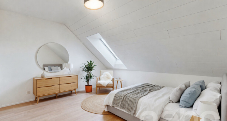 Lumineux 3.5 pièces avec galetas privatif image 9