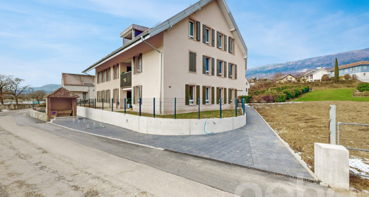 Lumineux 3.5 pièces avec galetas privatif image 12