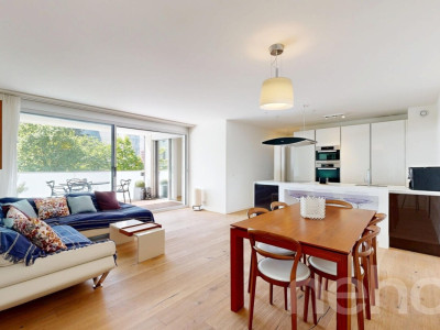 Côté jardin - emplacement calme image 4