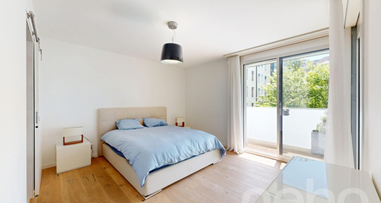 Côté jardin - emplacement calme image 7