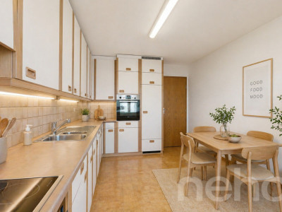 Grosszügige 5-Zimmer-Wohnung mit zwei Balkonen und Lift image 7