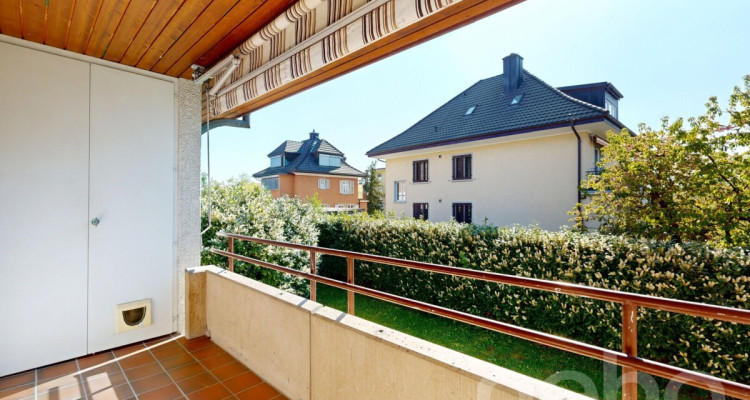 Grosszügige 5-Zimmer-Wohnung mit zwei Balkonen und Lift image 11