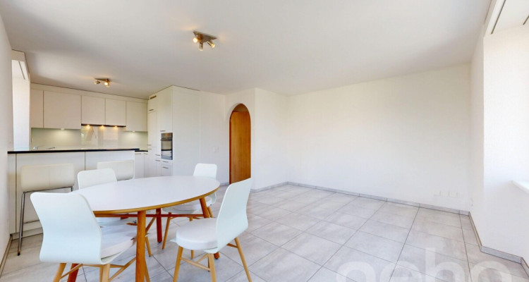 Renovierte Wohnung mit Balkon und Nähe zum See image 2