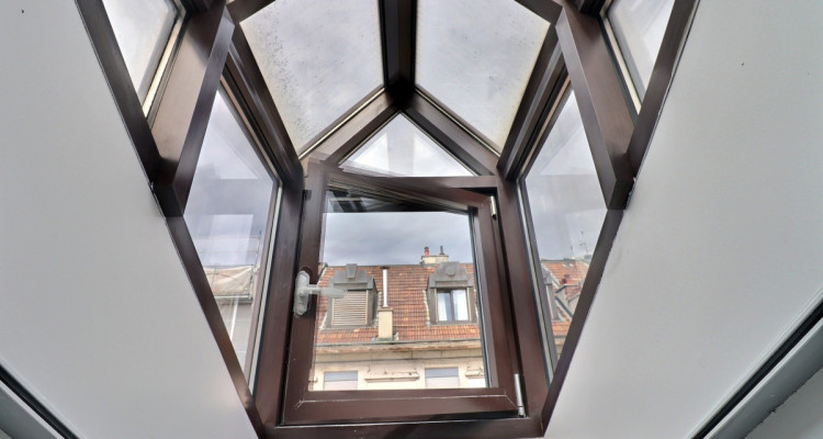 Appartement 1.5 pièces – Attique meublé et équipé – Plainpalais image 8