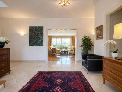 Écrin de sérénité au coeur de Vandoeuvres ? Élégance, volumes et intimité absolue image 2