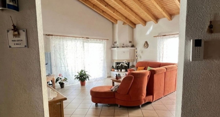 LOasis de Saxon : Ensoleillement exceptionnel et Volumes Généreux image 4