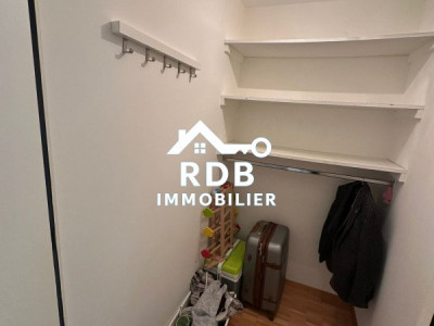 Appartement en duplex de 4,5 pièces au 1er étage situé à Onex 1213 image 6