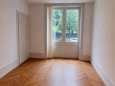 Superbe bureau de 3 pièces avec grande terrasse ? Centre de Neuchâtel image 2