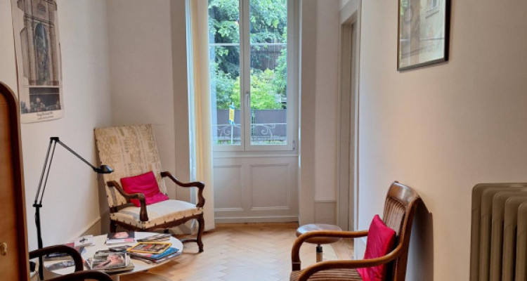 Superbe bureau de 3 pièces avec grande terrasse ? Centre de Neuchâtel image 4