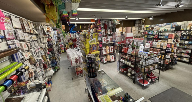 Surface commerciale centre-ville image 8