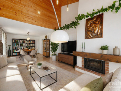 A 5 minutes dAubonne: grande villa nichée dans un écrin de verdure image 3