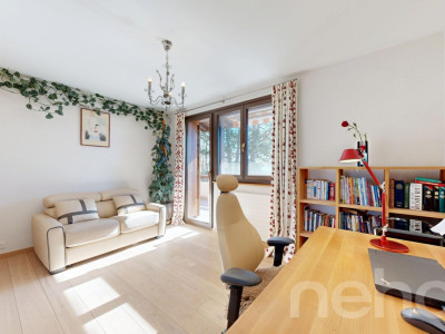 A 5 minutes dAubonne: grande villa nichée dans un écrin de verdure image 5