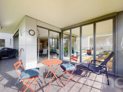 Elegante 4.5-Zimmer-Wohnung im Minergie-Gebäude in Zumikon image 4