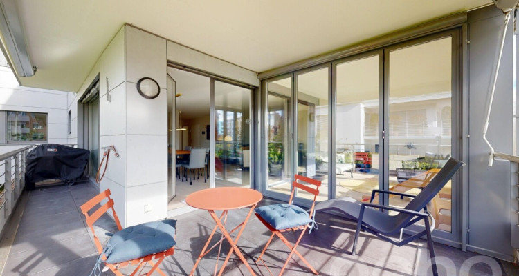 Elegante 4.5-Zimmer-Wohnung im Minergie-Gebäude in Zumikon image 4