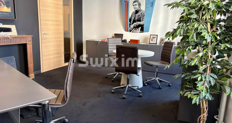 Adresse de prestige bureaux 220 m² Rue du Mont-Blanc image 1