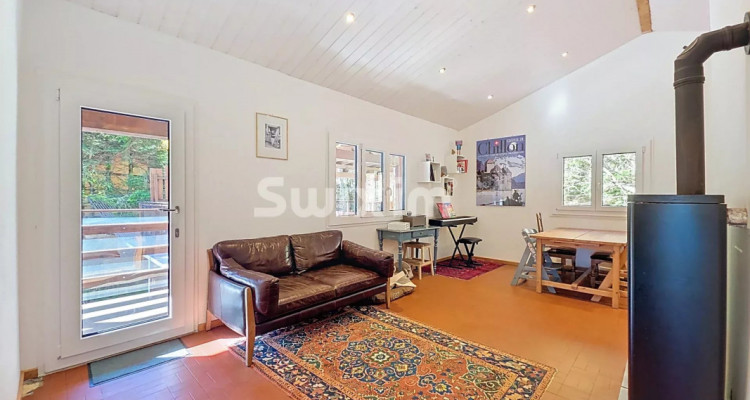 Joli chalet coeur de St-Cergue image 1