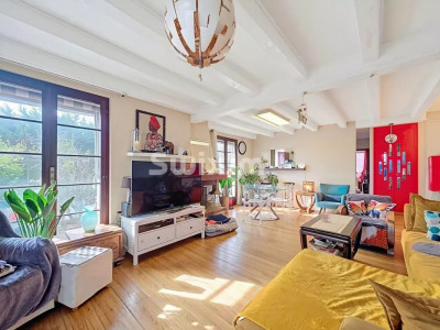 Rez de jardin 2/3 chambres 90 m² Chavannes des bois Terre Sainte image 1