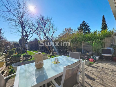 Rez de jardin 2/3 chambres 90 m² Chavannes des bois Terre Sainte image 2