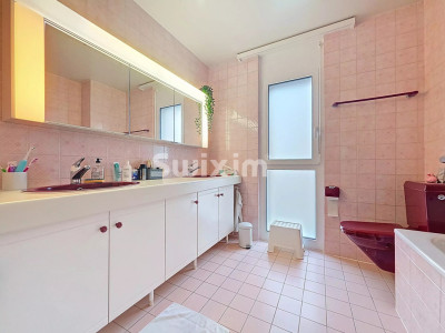 Superbe 4,5 pièces 130 m² baigné de lumière Duillier image 12