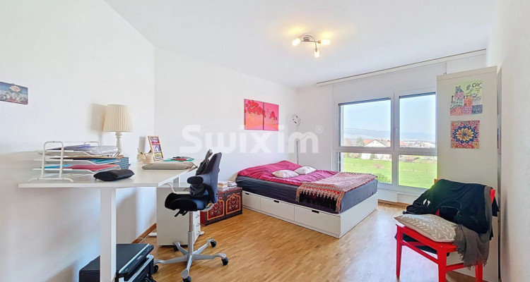 Superbe 4,5 pièces 130 m² baigné de lumière Duillier image 2