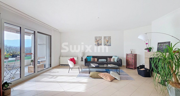 Superbe 4,5 pièces 130 m² baigné de lumière Duillier image 4