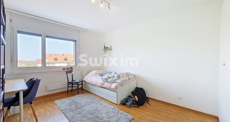 Superbe 4,5 pièces 130 m² baigné de lumière Duillier image 5