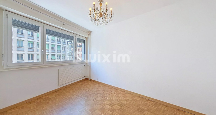 Superbe 3 pièces 60m² aux  Eaux Vives image 3