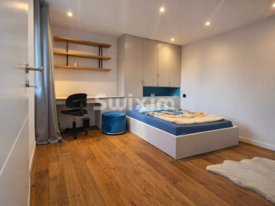 CONTEMPORARY ARCHITECT-DESIGNED VILLA NESTLED IN AN AUTHENTIC VILLAGE HOUSE image 7